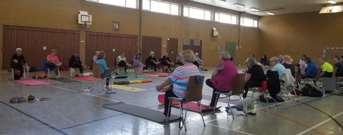 Vier Yoga Workshops mit Conny Dietz im Jahr 2023