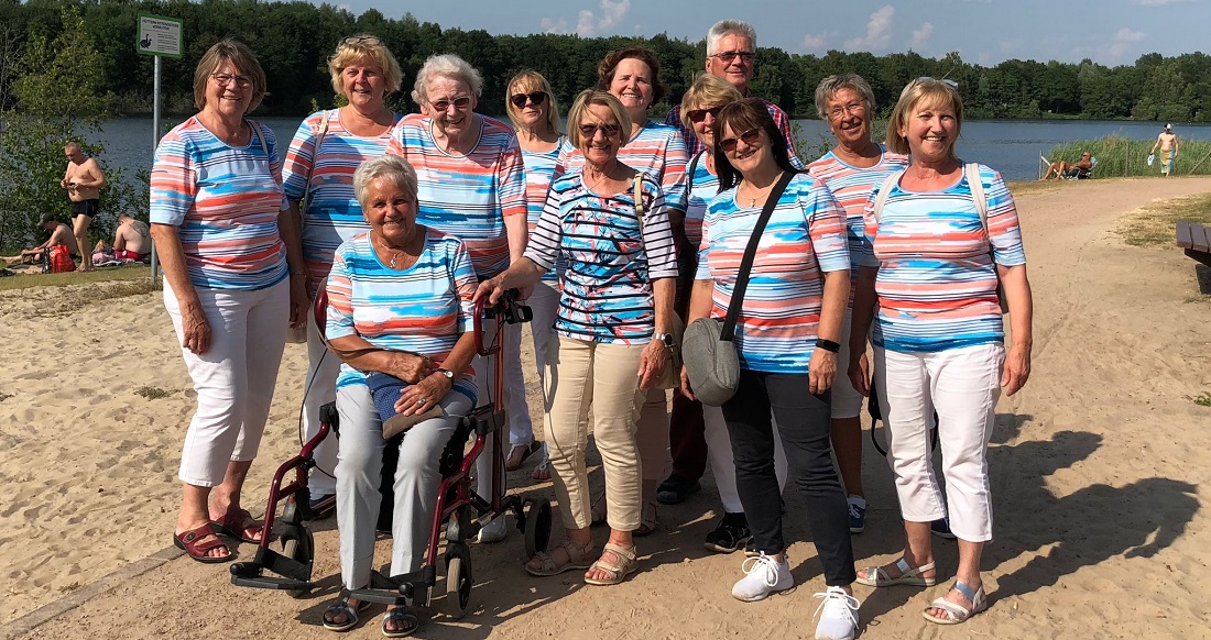 Unsere Mittwochsfrauen besuchen die 87jährige Turnschwester Hildegard